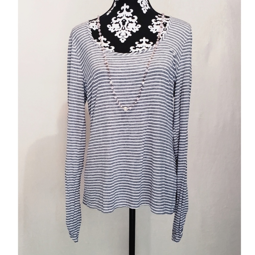 White House Black Market | Long sleeve Blouse